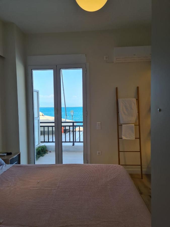 Grace Seaside Διαμέρισμα Λουτράκι Εξωτερικό φωτογραφία