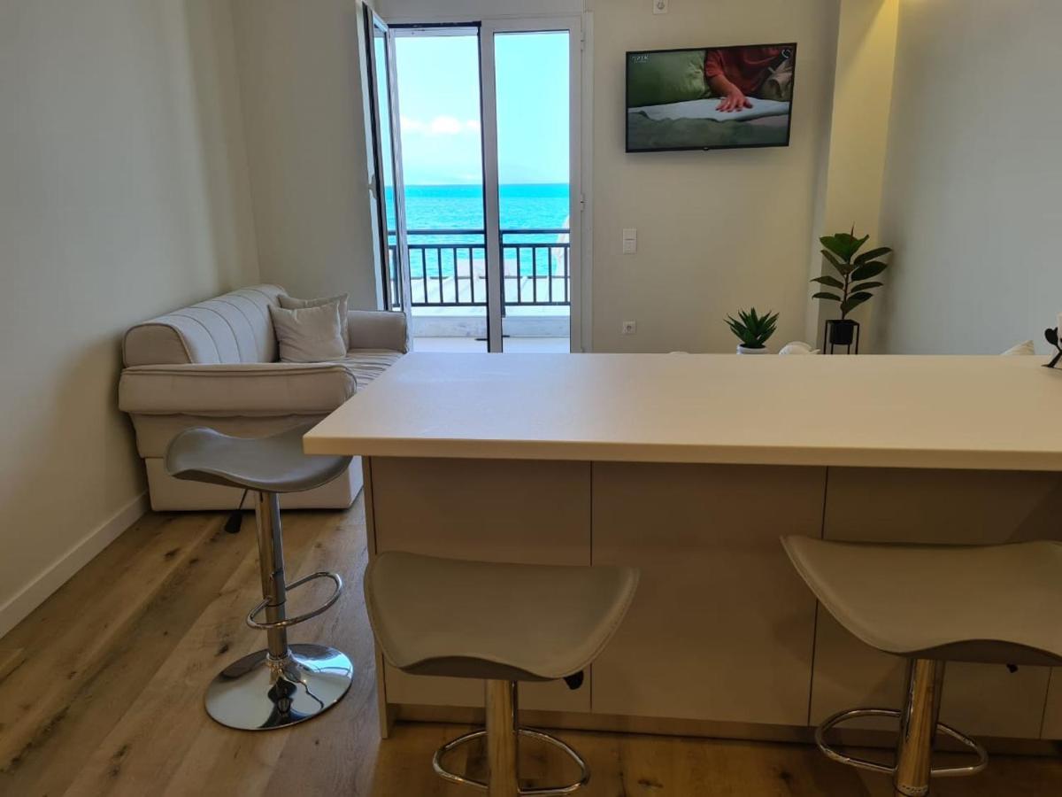 Grace Seaside Διαμέρισμα Λουτράκι Εξωτερικό φωτογραφία