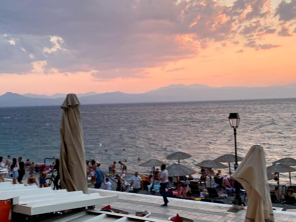 Grace Seaside Διαμέρισμα Λουτράκι Εξωτερικό φωτογραφία