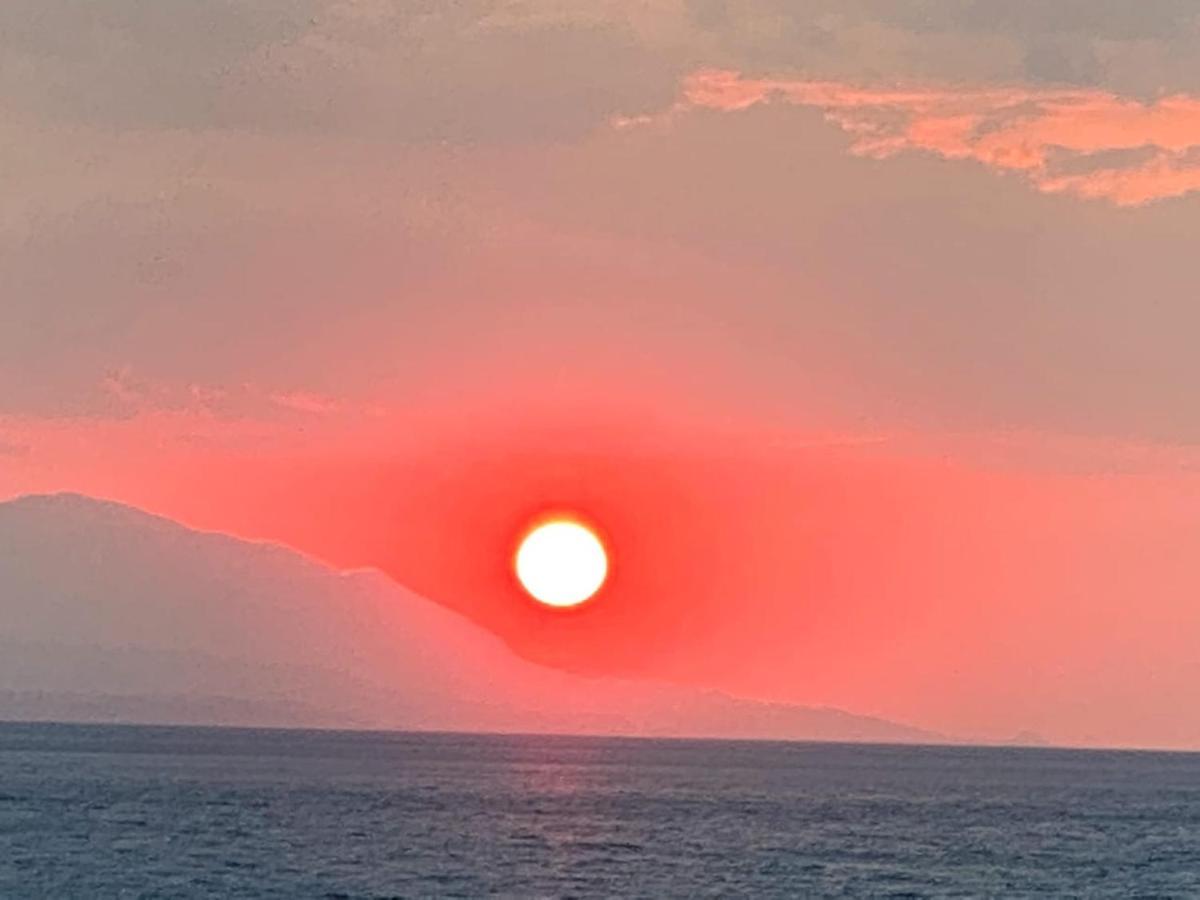 Grace Seaside Διαμέρισμα Λουτράκι Εξωτερικό φωτογραφία